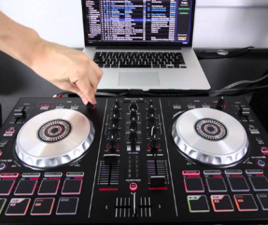 Tips DJ Pemula agar Cepat Menguasai Mixing Lagu
