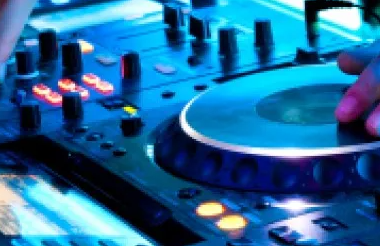 tips-dasar-dj-pemula-untuk-menguasai-mix-lagu-dengan-mudah