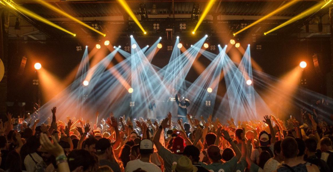 Cara Mengontrol Crowd di Klub Malam